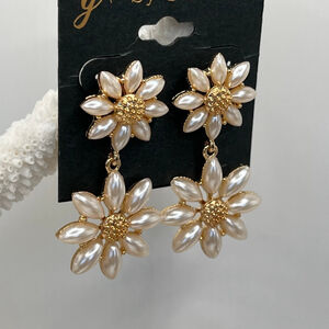 Gennaro Floral Dangle Earrings Gold Tone Faux Pearl
